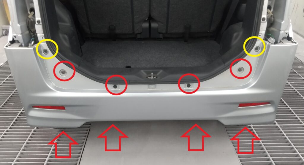 ダイハツ　タントカスタム　リヤバンパー　ＬＡ６００Ｓ　中古品 ダイハツ タントカスタム LA600S リアバンパー交換｜グーネットピット